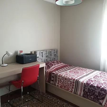 Lovely 2 Bedroom Flat In The Center Apartment