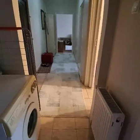 Lovely 2 Bedroom Flat In The Center Apartment Ankara